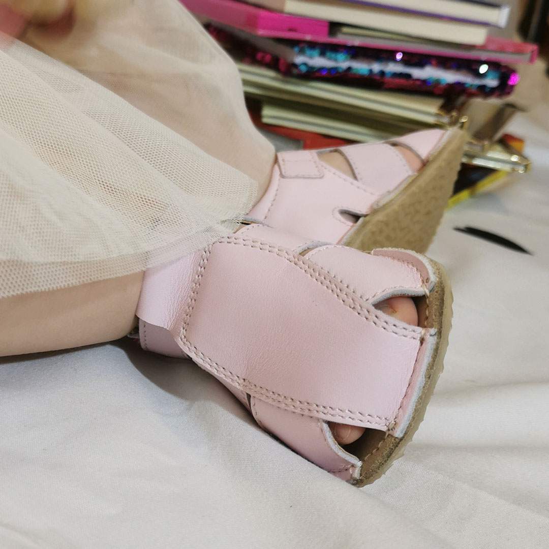 Sandale din piele naturală  cu scai și talpă din cauciuc flexibil, roz, LUY- RO-12-Roz-25-Luy-
