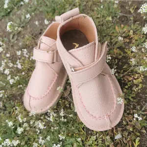 Pantofi din piele naturala pentru copii, talpa cauciuc, scai, Bubu, roz deschis- RO-110-roz-deschis-24-By Pebebe-