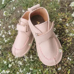 Pantofi din piele naturala pentru copii, talpa cauciuc, scai, Bubu, roz deschis- RO-110-roz-deschis-24-By Pebebe