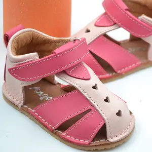 Sandale din piele naturala pentru copii cu talpa flexibila, fuchsia roz- RO-100-13-24-By Pebebe
