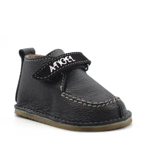 Pantofi din piele naturala pentru copii, talpa cauciuc, scai, Bubu, negru- RO-110-12-22-By Pebebe