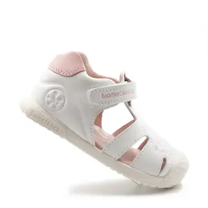 Sandale Biomecanics fete, piele naturala, talpa flexibila, protectie degete, Biogateo Casual, print alb,- 252108-C050-25-Biomecanics