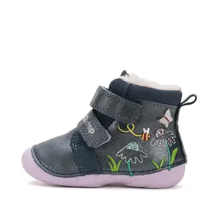 Ghete D.D Step fete, piele naturala, talpa flexibila, imblanite, bleumarin cu flori si albinute- W015-52997B-24-D.D. Step