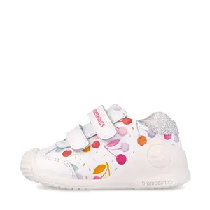 Pantofi Biomecanics fete, Biogateo Casual, primii pasi  – Alb cu Imprimeu Multicolor_262102-B050-19_Pebebe