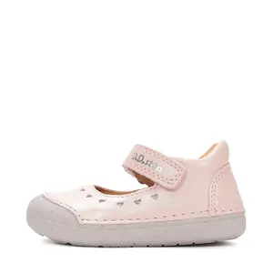 Pantofi D.D.Step, fete, piele naturala, decupati, primii pași, roz sidef cu inimioare_H066-61513-20_Pebebe