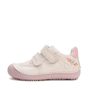 Pantofi barefoot D.D.Step, fete, piele naturală, talpa flexibila, crem, fetita cu palarie_S063-61572AM-29_Pebebe