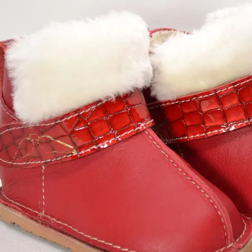 Cizme din piele pentru copii, talpa flexibila, imblanite, blanita decorativa, rosu- RO-107-rosu-23-By Pebebe
