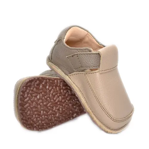 Pantofi din piele moale cu talpa flexibila si captuseala bej- RO-15-1-25-By Pebebe