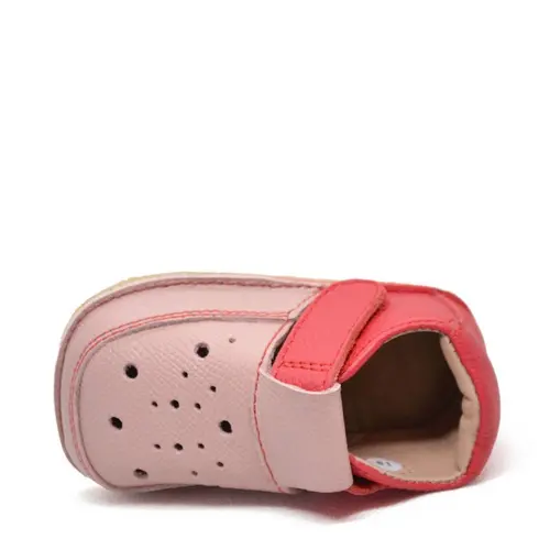 Sandale primi pasi cu scai, talpă flexibilă de cauciuc, perforatii mici, roz_RO-19-1-22_Pebebe