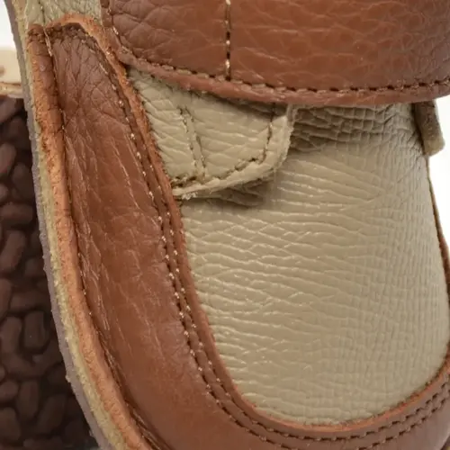 Ghete barefoot copii, din piele naturala cu scai si talpa din cauciuc, maro cu bej, LUY- RO-14-maro-23-By Pebebe