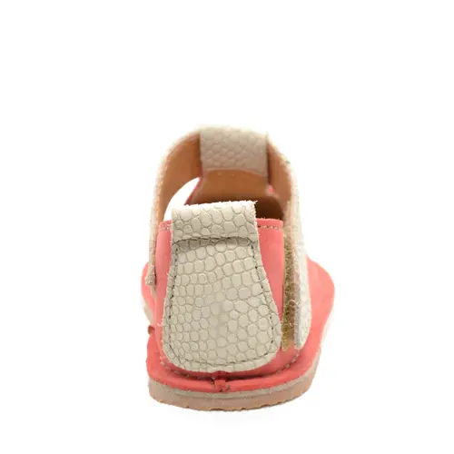 Pantofi din piele pentru copii cu scai si talpa cauciuc, corai- RO-109-1-23-By Pebebe