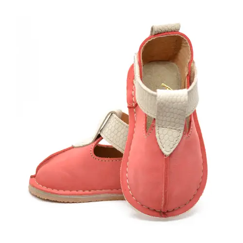 Pantofi din piele pentru copii cu scai si talpa cauciuc, corai- RO-109-1-23-By Pebebe