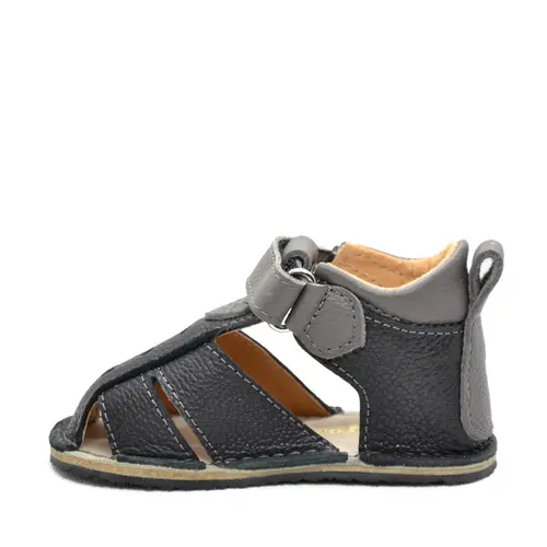 Sandale din piele naturala pentru copii cu talpa flexibila, negru- RO-200-8-23-By Pebebe Sandale din piele naturala pentru copii cu talpa flexibila, negru- RO-200-8-23-By Pebebe