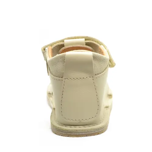 Sandale fete din piele naturala cu talpa flexibila, crem- RO-113-2-23-By Pebebe Sandale fete din piele naturala cu talpa flexibila, crem- RO-113-2-23-By Pebebe