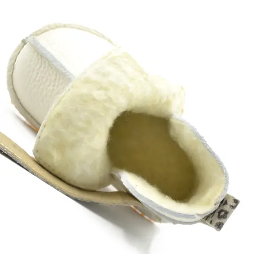 Cizme din piele pentru copii, talpa flexibila, imblanite, crem- RO-106-13-24-By Pebebe Cizme din piele pentru copii, talpa flexibila, imblanite, crem- RO-106-13-24-By Pebebe