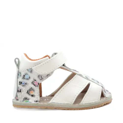 Sandale copii, barefoot, primii pasi, piele naturala, talpa flexibila, inchidere cu scai, alb cu imprimeu- RO-103-5-24-By Pebebe Sandale copii, barefoot, primii pasi, piele naturala, talpa flexibila, inchidere cu scai, alb cu imprimeu- RO-103-5-24-By Pebebe