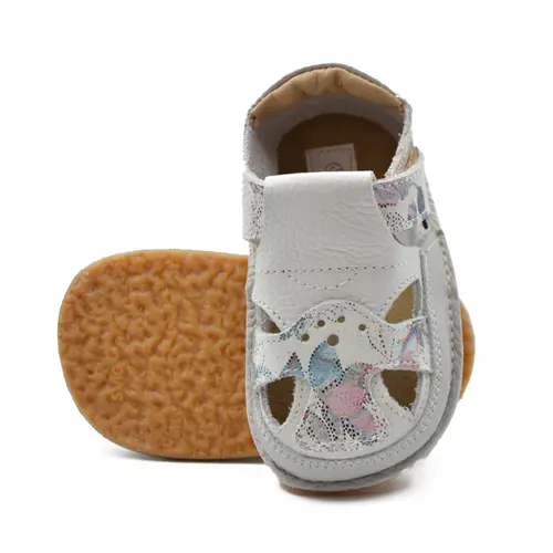Sandale barefoot, primii pasi, piele naturala, talpa flexibila, alb, print, Rene- Ari-100-4-17-Ariana Baby Shoes Sandale barefoot, primii pasi, piele naturala, talpa flexibila, alb, print, Rene- Ari-100-4-17-Ariana Baby Shoes