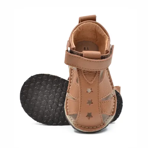 Sandale copii, barefoot, primii pasi, piele naturala, talpa flexibila, inchidere cu scai, maro- RO-100-4-24-By Pebebe Sandale copii, barefoot, primii pasi, piele naturala, talpa flexibila, inchidere cu scai, maro- RO-100-4-24-By Pebebe