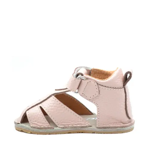 Sandale copii, barefoot, primii pasi, piele naturala, talpa flexibila, inchidere cu scai, roz deschis- RO-100-2-24-By Pebebe Sandale copii, barefoot, primii pasi, piele naturala, talpa flexibila, inchidere cu scai, roz deschis- RO-100-2-24-By Pebebe