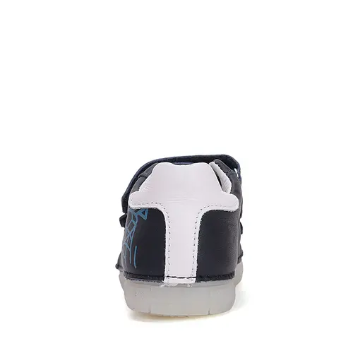 Pantofi baieti, piele naturala, talpa flexibila Gelsole, bleumarin, basketball, D.D. Step- S049-51676M-30-D.D. Step Pantofi baieti, piele naturala, talpa flexibila Gelsole, bleumarin, basketball, D.D. Step- S049-51676M-30-D.D. Step