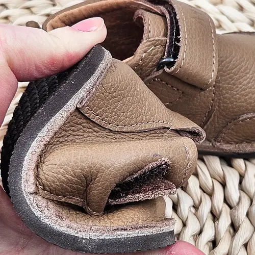 Pantofi barefoot baieti, piele naturala, primii pasi, talpa flexibila, culoare maro, Smiley- RO-500-3-24-By Pebebe Pantofi barefoot baieti, piele naturala, primii pasi, talpa flexibila, culoare maro, Smiley- RO-500-3-24-By Pebebe
