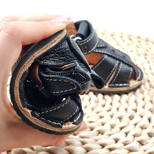 Sandale copii, barefoot, primii pasi, piele naturala, talpa flexibila, inchidere cu scai, negru- RO-100-16-24-By Pebebe