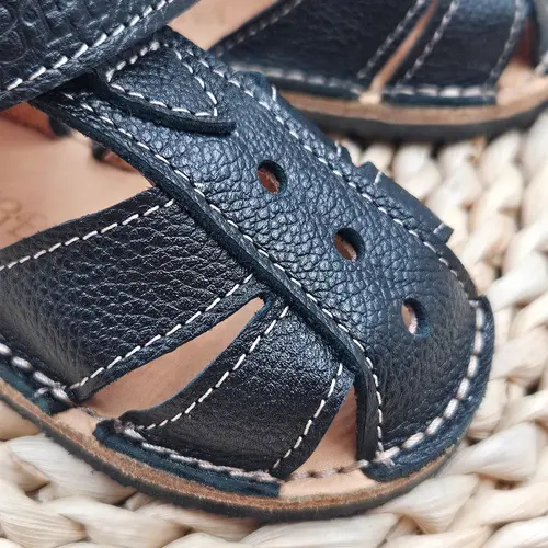 Sandale copii, barefoot, primii pasi, piele naturala, talpa flexibila, inchidere cu scai, negru- RO-100-16-24-By Pebebe