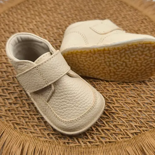 Ghete barefoot din piele naturala pentru copii, primii pasi, inchidere cu scai si talpa din flexibila, crem- RO-14-8-24-By Pebebe