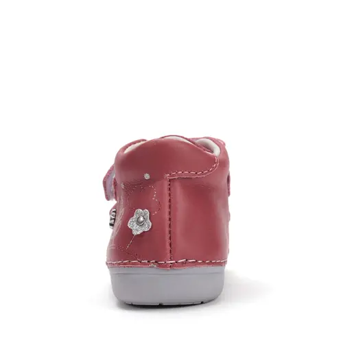 Pantofi D.D. Step fete, piele naturala, primii pasi, talpa felxibila, roz inchis cu flori argintii- S066-52842B-25-D.D. Step Pantofi D.D. Step fete, piele naturala, primii pasi, talpa felxibila, roz inchis cu flori argintii- S066-52842B-25-D.D. Step