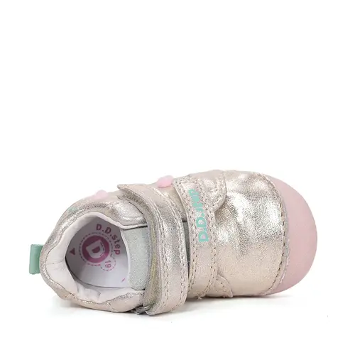 Pantofi D.D. Step fete, primii pasi, piele naturala, talpa flexibila, auriu cu pisică_S015-61267B-18_Pebebe