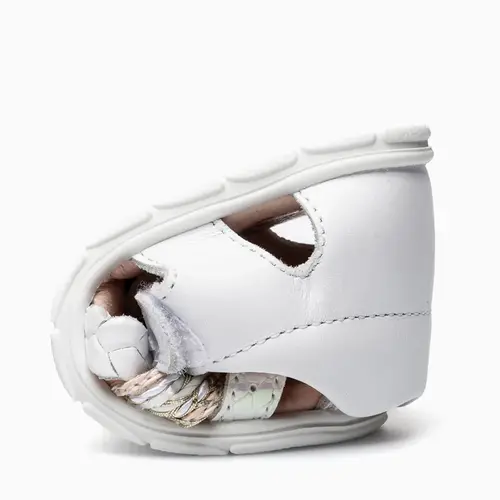 Sandale Barefoot fete Pablosky, piele naturala, alb, închidere cu scai_067200-20_Pebebe