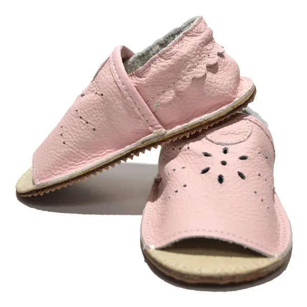 Sandale fetite roz din piele moale cu model perforat_PL006-roz-29_Pebebe