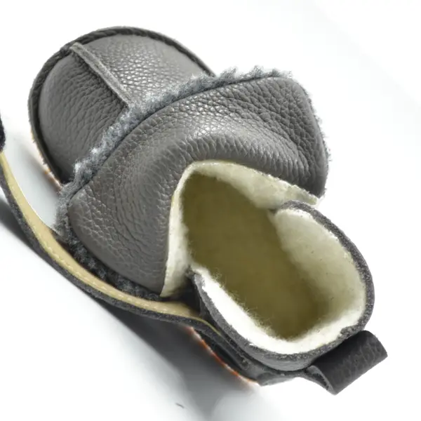 Cizme din piele pentru copii, talpa flexibila, imblanite, blanita decorativa, gri_RO-107-gri-17_Pebebe