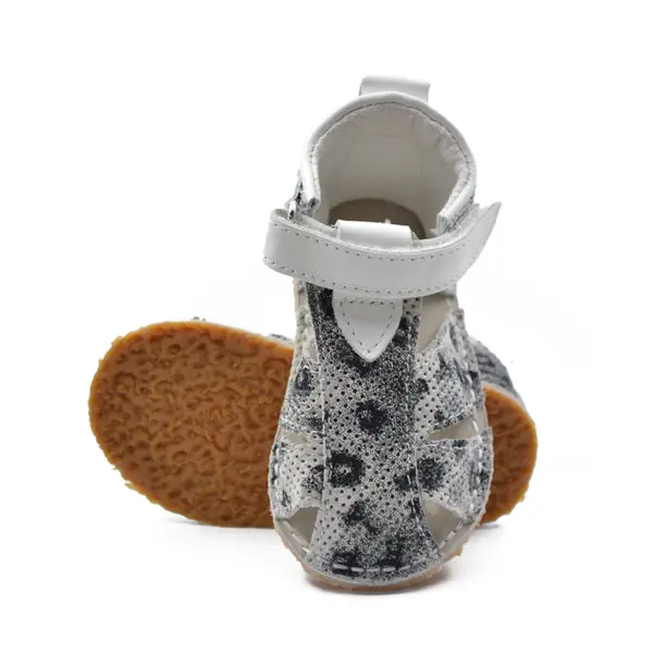 Sandale copii, barefoot, primii pasi, piele naturala, talpa flexibila, inchidere cu scai, alb imprimeu_RO-103-3-24_Pebebe