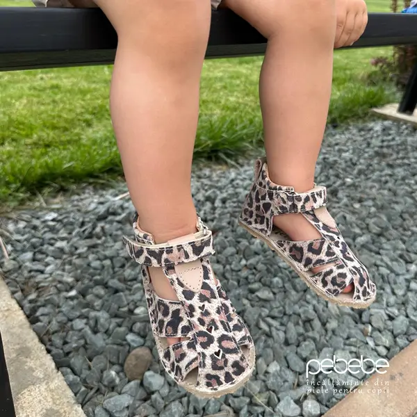 Sandale copii, barefoot, primii pasi, piele naturala, talpa flexibila, inchidere cu scai, animal print_RO-103-1-21_Pebebe