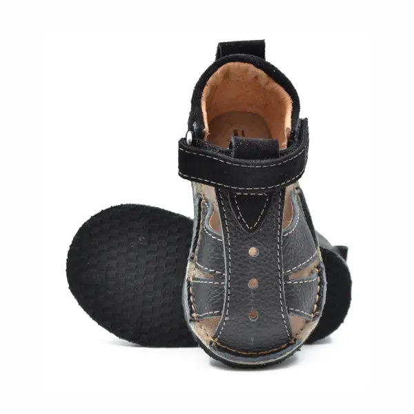 Sandale copii, barefoot, primii pasi, piele naturala, talpa flexibila, inchidere cu scai, negru_RO-100-5-17_Pebebe