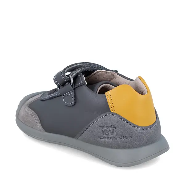 Pantofi copii, piele naturala, Biogateo Urban Casual, gri, steluta, Biomecanics_241129-B083-18_Pebebe