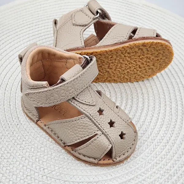 Sandale copii, barefoot, primii pasi, piele naturala, talpa flexibila, inchidere cu scai, bej_RO-103-14-19_Pebebe