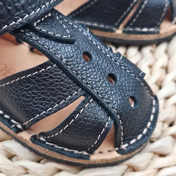 Sandale copii, barefoot, primii pasi, piele naturala, talpa flexibila, inchidere cu scai, negru_RO-100-16-19_Pebebe