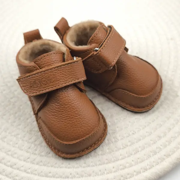 Ghete barefoot pentru copii, primii pasi, piele naturala, captuseala din blana, talpa flexibila, maro, Smiley_RO-600-5-17_Pebebe