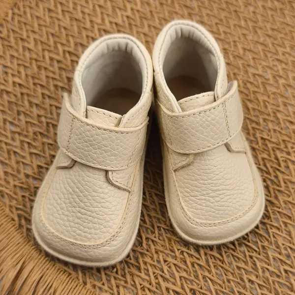 Ghete barefoot din piele naturala pentru copii, primii pasi, inchidere cu scai si talpa din flexibila, crem_RO-14-8-24_Pebebe