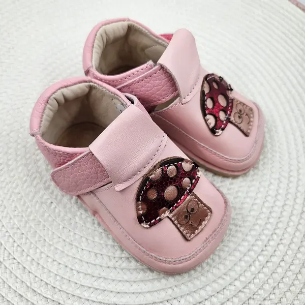 Pantofi barefoot copii primii pași din piele naturală cu talpă flexibilă – roz cu model ciupercuță_RO-16-21-22_Pebebe