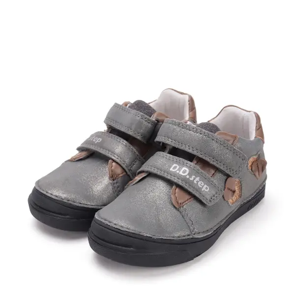Pantofi din piele naturala, talpa flexibila, D.D Step fete, gri sidef cu inimioare_S040-52547M-25_Pebebe