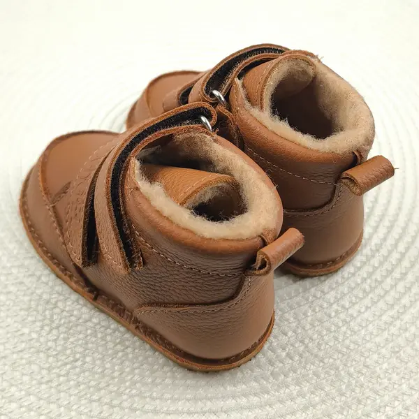 Ghete copii Barefoot, piele naturala, captuseala din blana, talpa felxibila, maro deschis, Stuy_RO-115-14-21_Pebebe