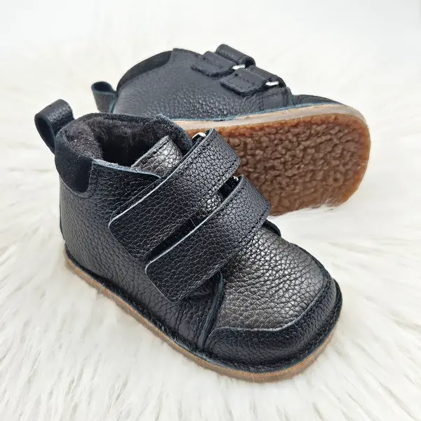 Ghete primii pasi, piele naturala, captuseala din blanita, talpa felxibila, negru / argintiu_RO-22-8-22_Pebebe