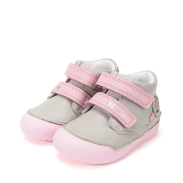 Pantofi D.D. Step fete, piele naturala, primii pași, talpa felxibilă, gri deschis, design cu inimoare_S066-61412B-22_Pebebe