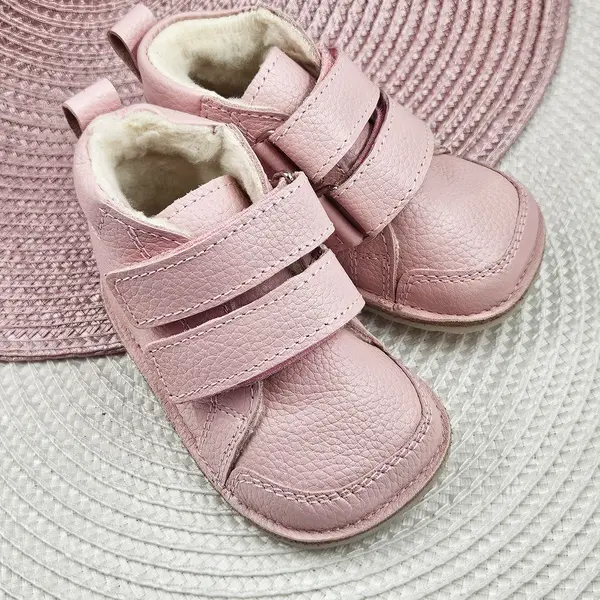 Ghete primii pasi, piele naturala, captuseala din blanita, talpa felxibila, roz deschis_RO-22-10-22_Pebebe