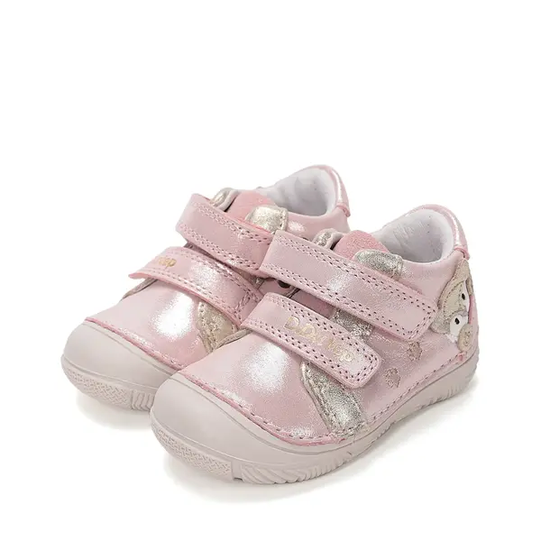Pantofi D.D Step Fete, piele naturală, captuseală din piele, talpă flexibilă, roz sidef, cu pisicuța_S082-61703F-20_Pebebe
