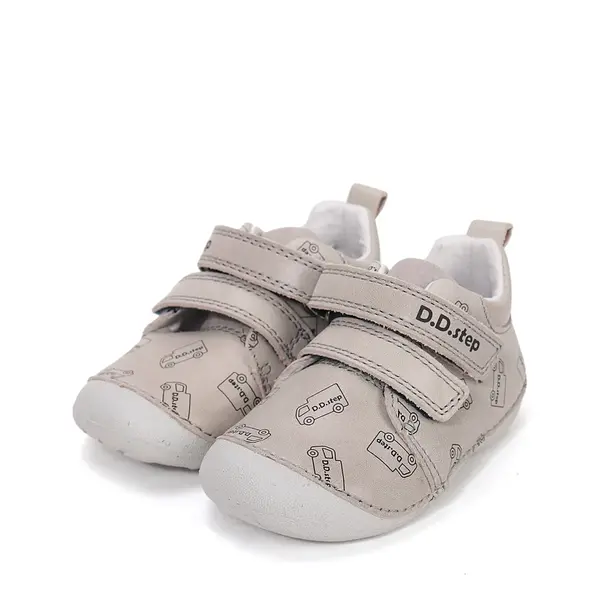Pantofi D.D. Step baieti, primii pasi, piele naturala, talpa flexibila, gri deschis cu imprimeu masinuta_S015-61100-19_Pebebe