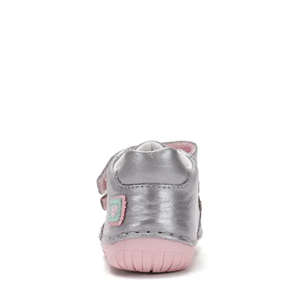 Pantofi D.D. Step, Barefoot, fete, piele naturala, primii pasi, argintiu, design cu inimoare si mesaj_S070-62332-20_Pebebe
